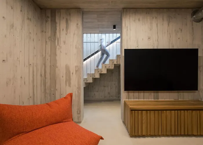 Rock ヴィラ ハニア