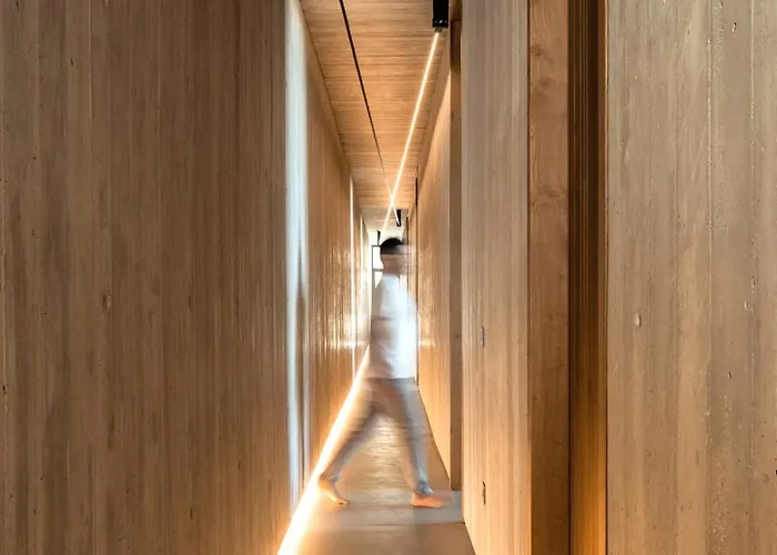 Rock ヴィラ ハニア